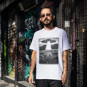French Bulldog Alien Spaceship Tee, Dog Lover Shirt, Funny UFO Graphic T-Shirt, Sci-Fi Pet Top, Animal Extraterrestrial Tee