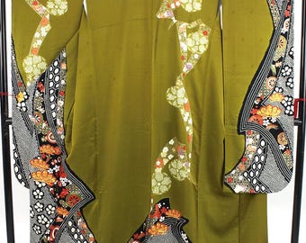 Chuemon Selection – Vintage Furisode Kimono Silk Olive Green Gold Embroidery Crane Pine Japanese Formal Kimono