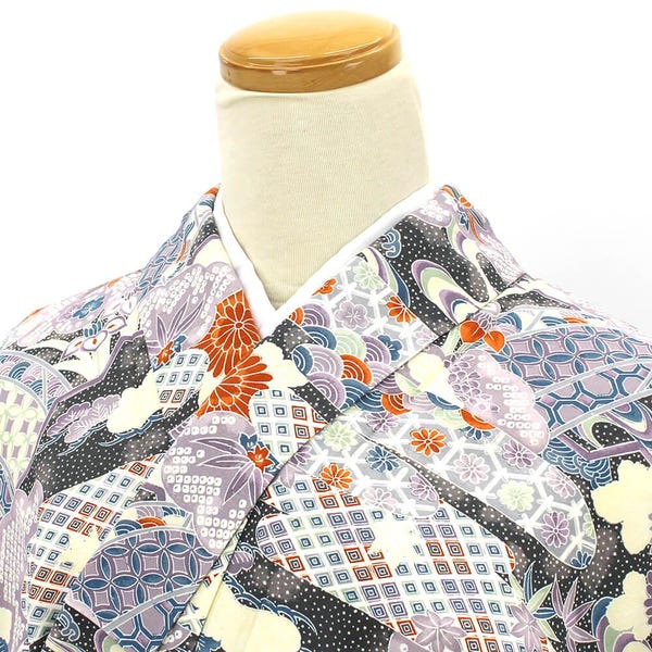 Vintage sidenkimono i komon – E-Gasumi, tallbambu, japanska lyckomönster – 100 % siden