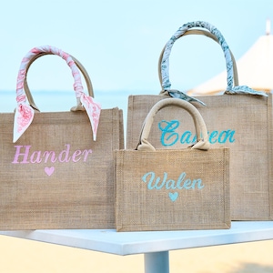 Embroidered Jute Burlap Gift Bag,Personalized Bridesmaid Gift Bag,Bachelorette Party Favor,Bridal Shower Bag,Beach Tote Bag,Wedding Gift Bag