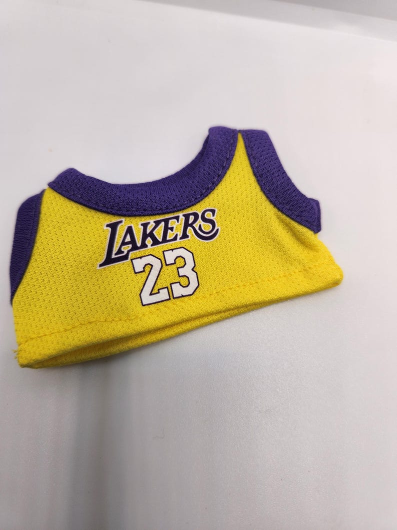 Basketball jersey for labubu immagine 2