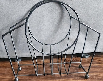 Vintage Mid Century Modern Style Metal Magazine Record Rack Holder Black Footed