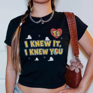 Retro I knew It I knew You TS5 Toy Story Baby Tee, Disney Pixar Toystory 5 Country Music Crop Top, Blue Sky Cloud Woman Cropped Tank BABY TEE - Black