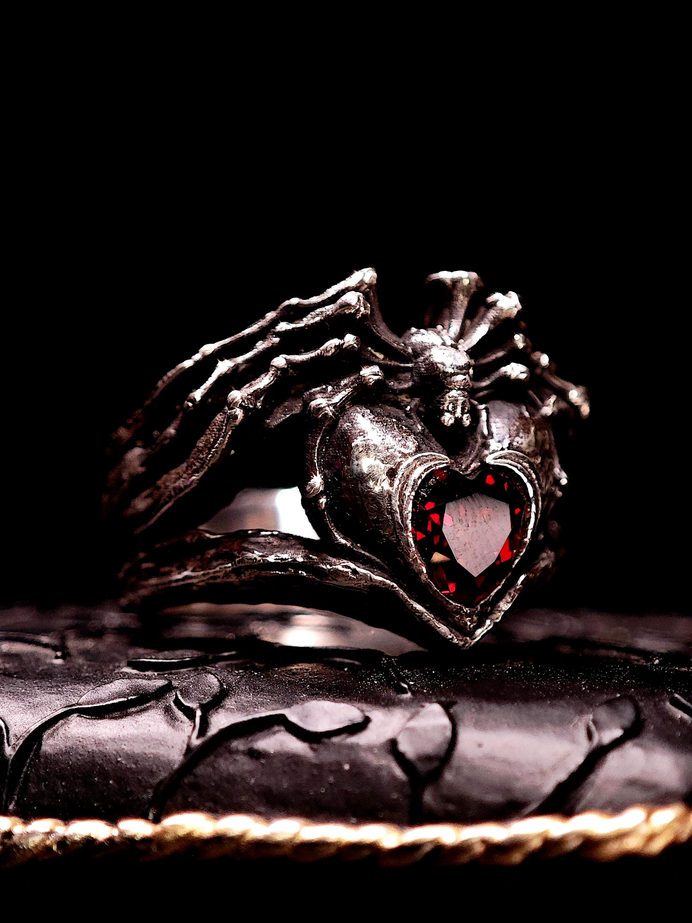 Petrified Embrace Gothic Ring – 925 Silver Spider Heart Ruby Ring, Absurd Aesthetic Heavy Statement Jewelry