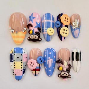 Handmade Kidcore Mismatched Press On Nails, 3D Monkey and Button Fake Nails, Y2K Funky Patchwork Nail Art, Quirky Pop Punk Gel