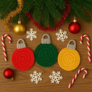Crochet Christmas Ornament Pattern - Easy Beginner Festive Holidays Bauble Home Decor