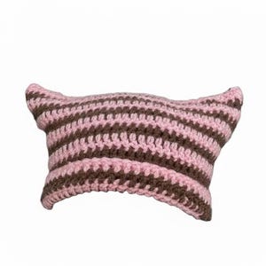 Crochet Cat Beanie Pattern - Cute Kawaii Winter Striped Hat Cat Ears