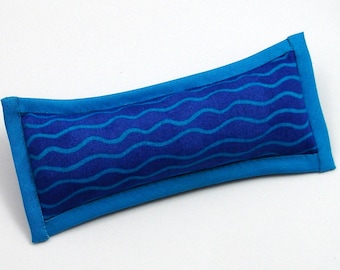 Catnip Kick Sticks, Wavy Cat Toys, Blue Cat Pillow, Boy Cat Toy, Strong Catnip Toys, WAVY CATNIP BAR (Turquoise and Deep Blue Violet)