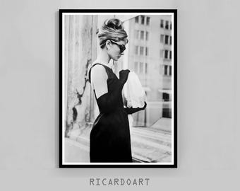 Klassisches Filmplakat mit Schwarz-Weiß-Fotografie einer Schauspielerin, Retro-Filmkunst (Digitaler Download)