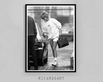 Princess Diana Black and White Photo Print, Retro Fashion Wall Art (Digital Download)