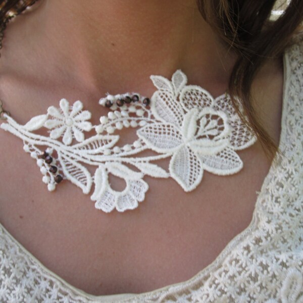 Floral Hand Beaded Lace Necklace