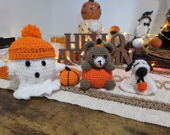 Handmade crochet halloween decorations: ghost, pumpkin bear and ghost dog