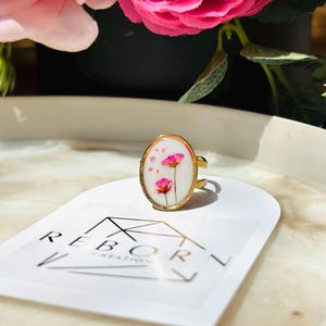 Handmade Botanical Ring - Resin Ring with Real Flowers -  Flowers Jewelry