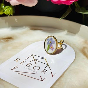 Handmade Botanical Ring - Resin Ring with Real Forget Me Not Flowers -  Flowers Jewelry - Gift for Her