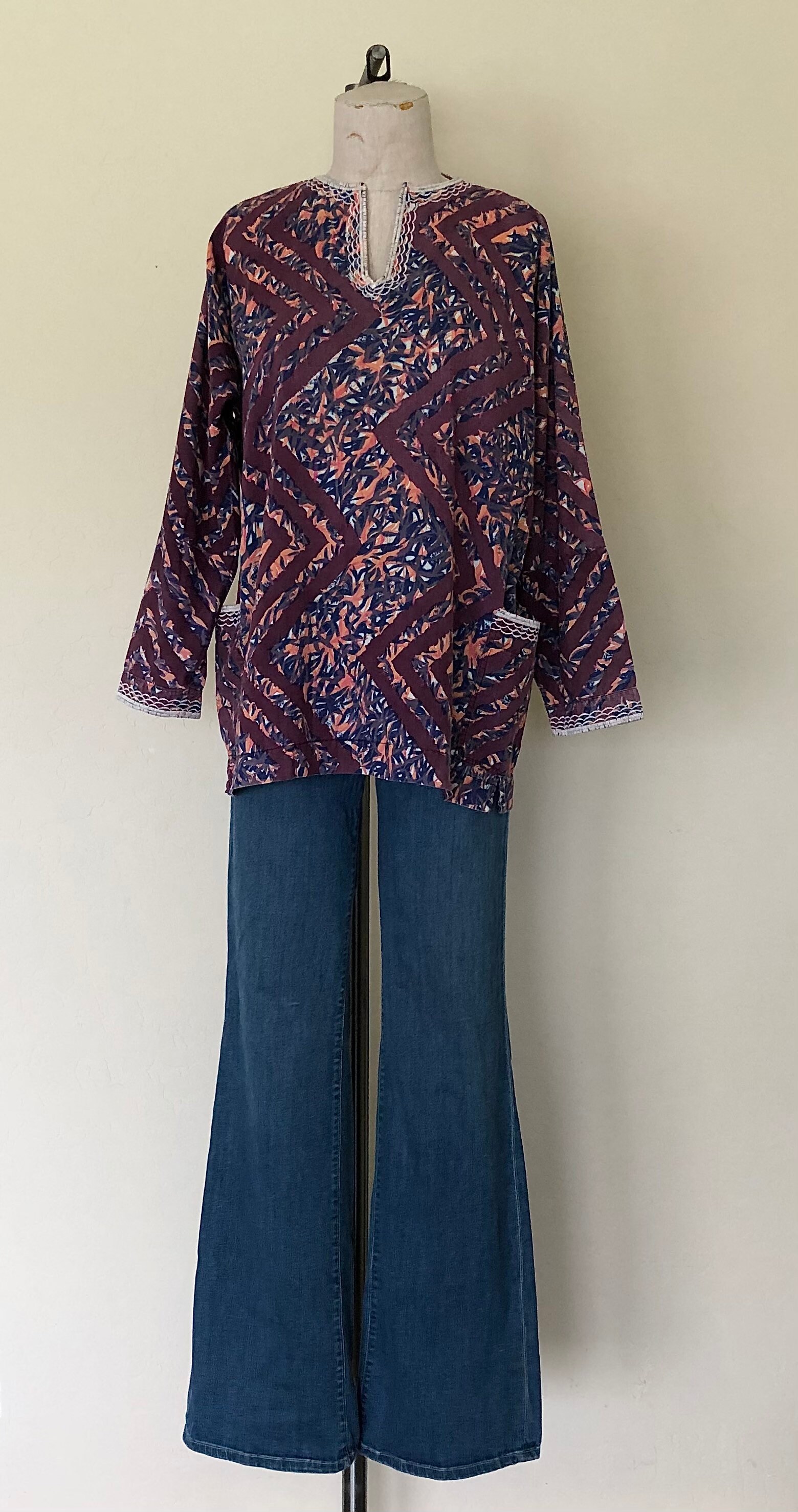 Vintage 1980's Tunic Purple African ZIGZAG PRINT Embroidered