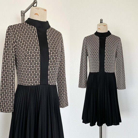 1970’s Vintage Mod Dress Black & Beige Polyester … - image 1