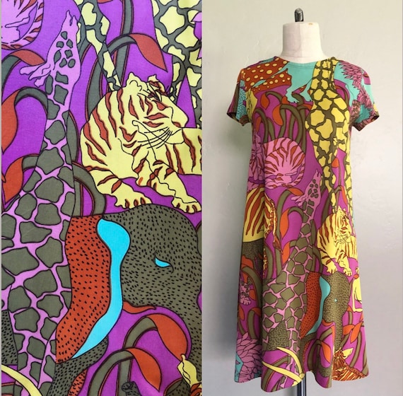 Vintage 1960's dress PSYCHEDELIC ZOO retro print s