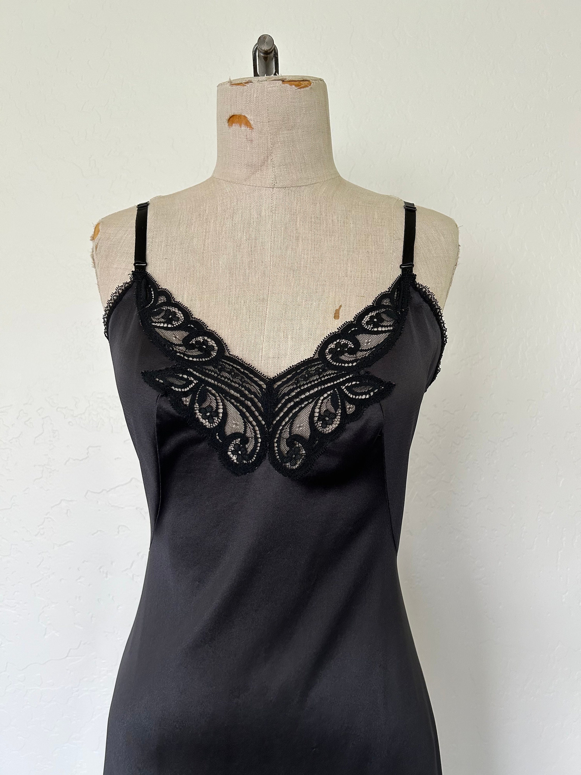 Nuisette Vamp Vintage Taille 40 – Lingerie Ancienne, Rose, Occasion En Très Bon état