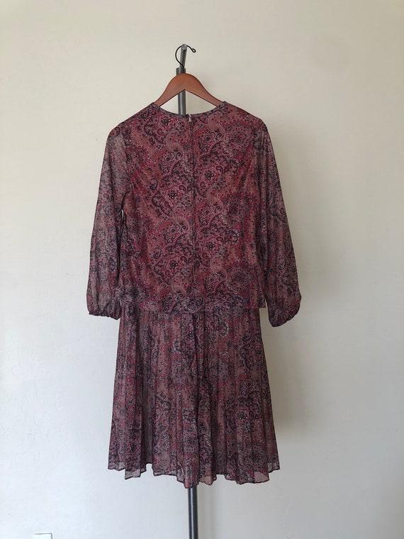 Vintage 1970's dress rust BROWN PAISLEY print sem… - image 10