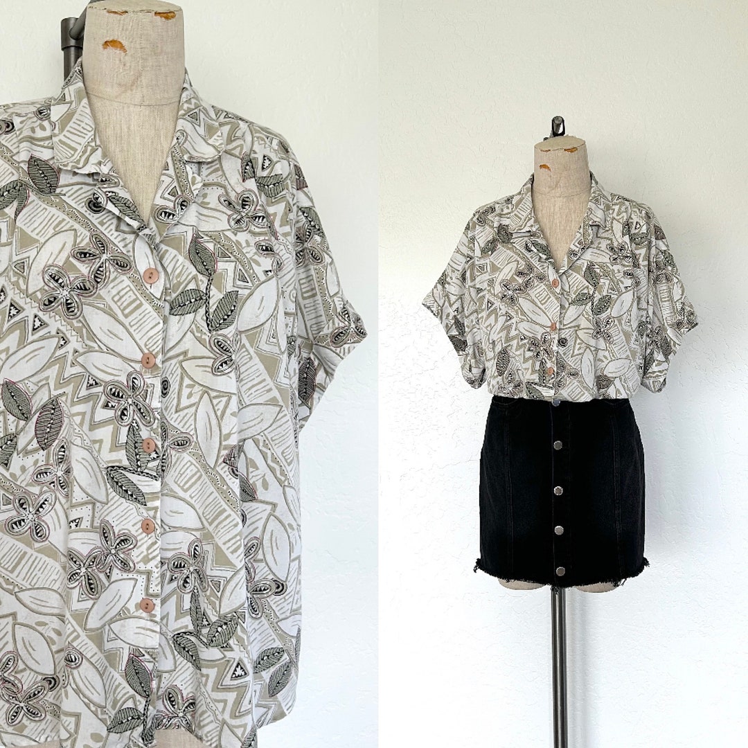Vintage  80s White Blazer Shirt with Statement Buttons and Print Size Small