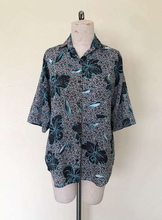 80’s Hawaiian Shirt Vintage Hibiscus Print Short … - image 4