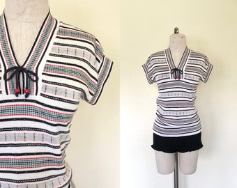 Vintage 1970's knit top white BOHO STRIPED short sleeved hippie top - S/M