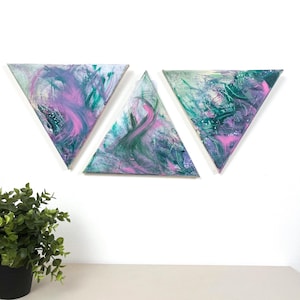 Hand Painted Green Triangle Abstract Painting: Textured Canvas Wall Decor