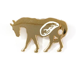 Broodmare pin - unique & heartwarming gift in gold plate and enamel