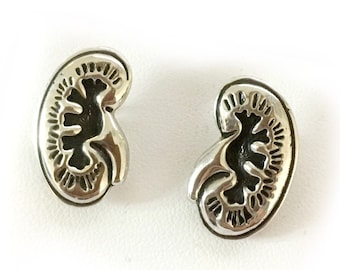 Kidney Cufflinks - beautifully detailed and anatomically accurate