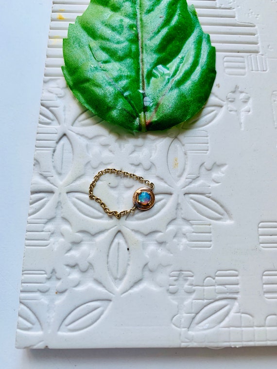 Opal Chain Ring 14K Gold Genuine Australian Opal Ring Gifts | Etsy