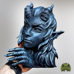 Devil Woman Book Nook | Fantasy Booknook | Book Lovers | Bookworm Gifts | Bookish | 3D Printed | Fantasy Fans | Book Shelf Insert