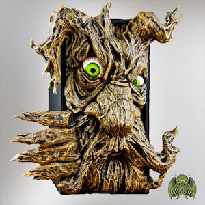 Tree Monster Book Nook | Fantasy Booknook | Book Lovers | Bookworm Gifts | Bookish | 3D Printed | Fantasy Fans | Book Shelf Insert