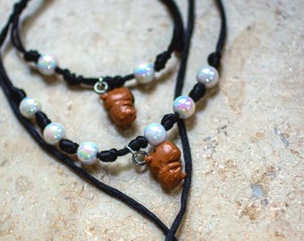 Choker- och armbandsset med kapybarhänge – Handgjorda djursmycken gjorda av polymerlera – Anpassningsbart