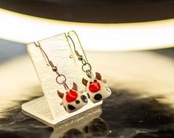 Handgjorda koörhängen – smycken i rostfritt stål med polymerlerafigurer – söta djuraccessoarer – present till djurälskare