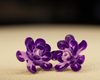 Lila blomörhängen – Handgjord polymerlera – Blommiga smycken för vår och sommar – Presentidé till henne