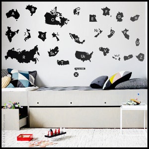 Nueva CALCOMANÍA DE PARED DE GEOGRAFÍA: alfabeto con los nombres de los países del mundo con sus primeras letras: Estados Unidos, Canadá, Australia, África, Asia y Francia. Adhesivo con mapa