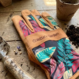 Custom garden gloves with colorful botanical leaf print for women gardeners