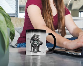 Magical Family Mug - Taza Mágica Familiar - Black Finish Reveals Design Hot Drink, nana ,abuela, mama, familia , regalo familiar, taza dad