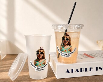 蓋付きカスタムフォトカップ、パーソナライズされたフェイスカップ、透明またはフロスト加工のプラスチックカップ、12オンス、14オンス、16オンス、誕生日パーティー用カップ