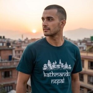 Men's Nepal Heritage T-Shirts – Embroidered Mt. Everest, Buddha & Kathmandu Designs imagem 10