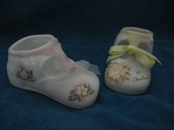 name date baby shoes