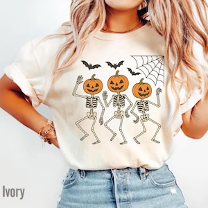Camiseta de Halloween con esqueleto bailando de Comfort Colors®, estilo vintage, retro de esqueleto Y2K, divertida con calavera, para amantes del baile, con frases de humor.