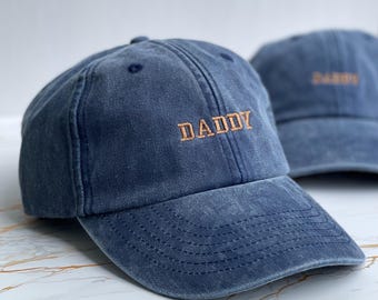 Daddy Embroidered Vintage Cap: Personalized Washed Cotton Dad Hat - Father’s Day Gift