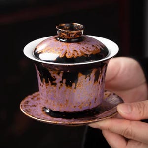 Handbemaltes Keramik Gaiwan Tee Set: Drei Talente Schüssel