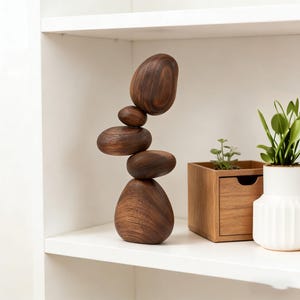 Piedras de equilibrio de madera hechas a mano / Tumi Ishi magnético / Decoración de escritorio zen de madera de nogal / Juguete antiestrés / Regalo único para inauguración de la casa