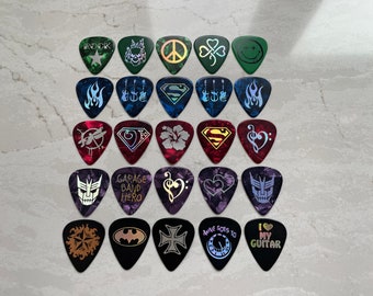 25 pc. Foil-stamped GUITAR PICKS set - #018