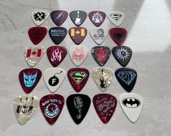 25 pc. Foil-stamped GUITAR PICKS set - #012