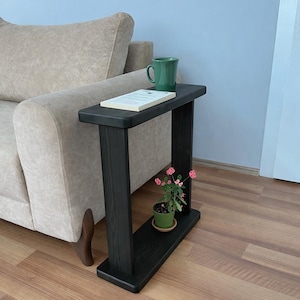 Ręcznie robiony stolik boczny z litego drewna, 22" wysokości, wąski stolik kawowy, kasztan, orzech, czarny