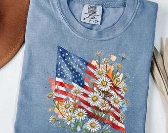 Comfort Colors Patriotic Daisy Shirt, American Flag Floral Tee, 4th of July USA Shirt, Summer Graphic Tee Festival Outfit Idea