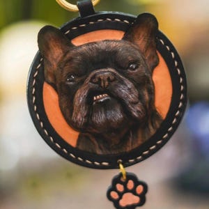 Custom Hand Engraving Pet Leather Bag Charm Personalized Dog/Cat Portrait Keychain Handmade Pet Memorial Gift Rearview Car Mirror Ornaments